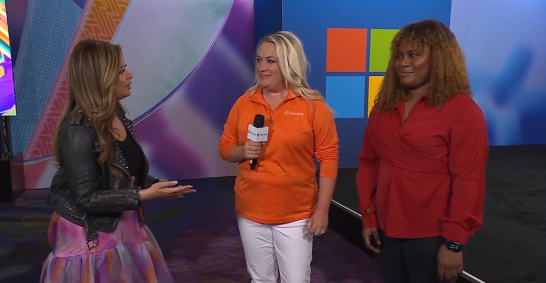 Rachel presenting live at Microsoft Ignite conference